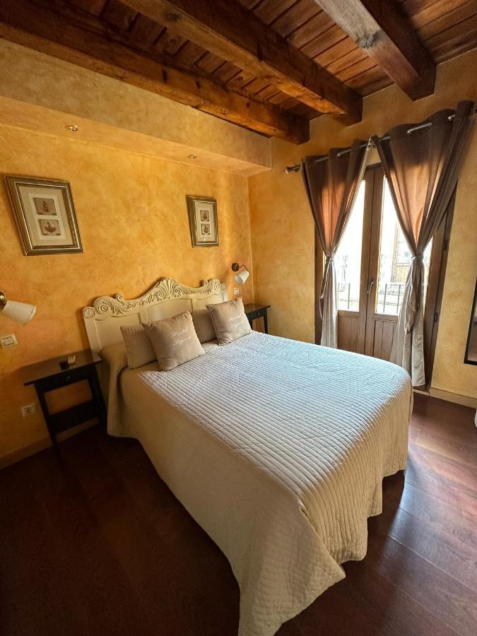 Hostal Segovia Adults Only Segóvia Exterior foto